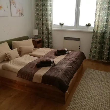 Apartment Apartman Ellis